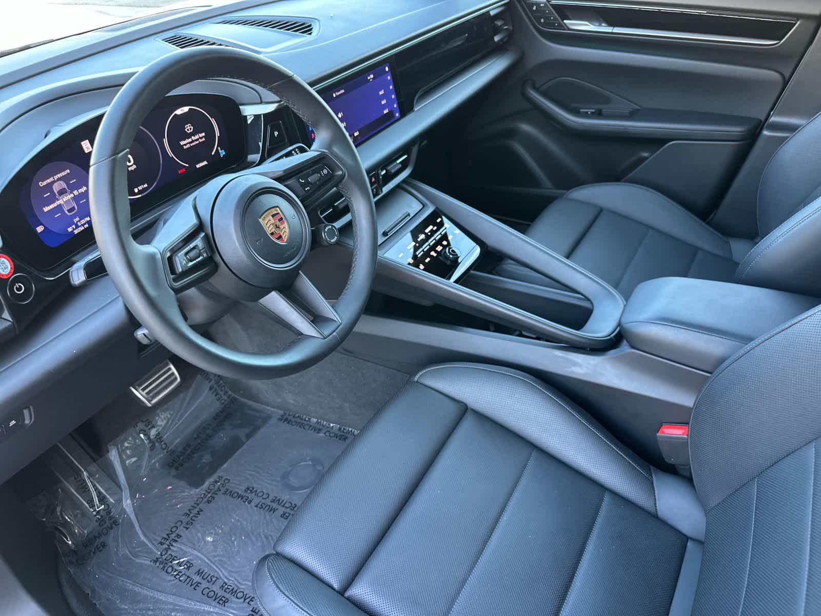 2025 Porsche Macan Macan 4S Electric