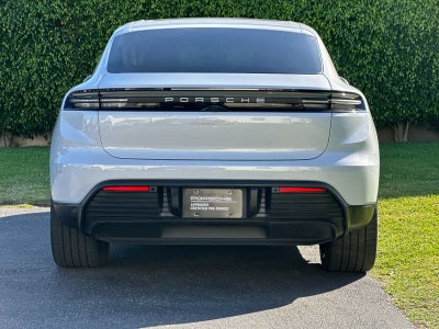 2025 Porsche Macan Macan 4S Electric