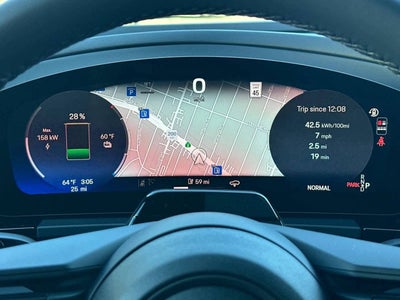 2026 Porsche Macan 4S Electric