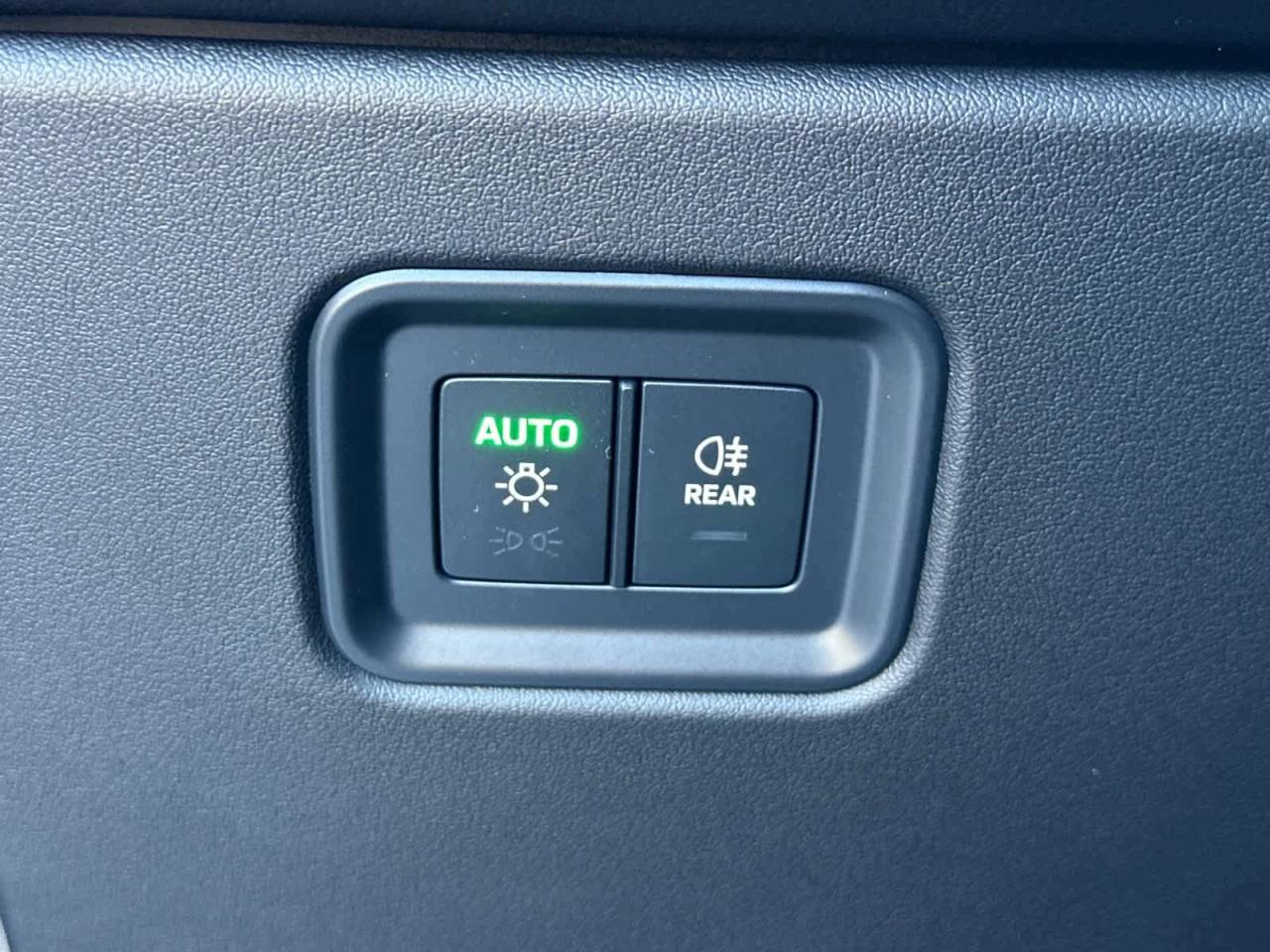 2026 Porsche Macan 4S Electric