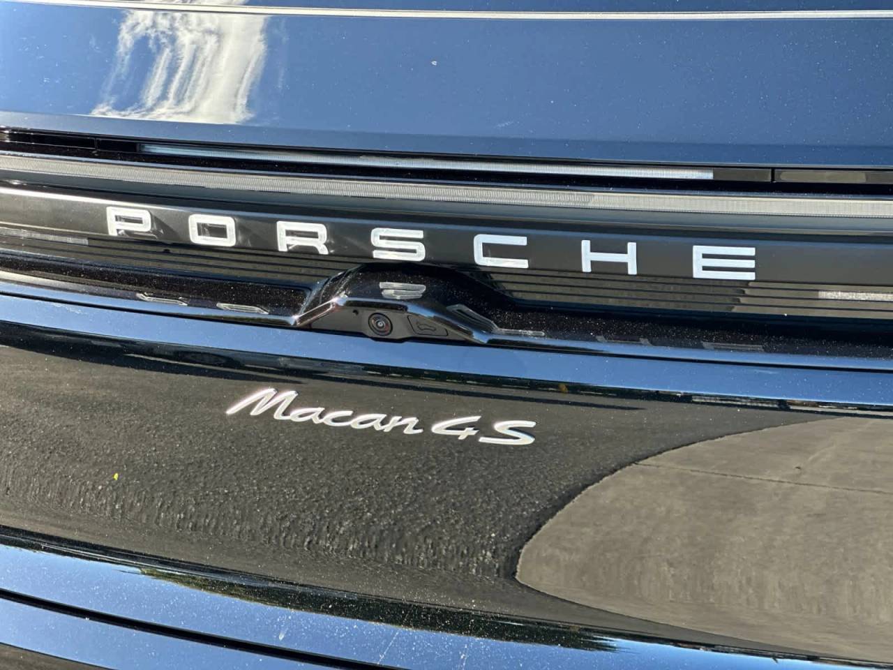 2026 Porsche Macan 4S Electric