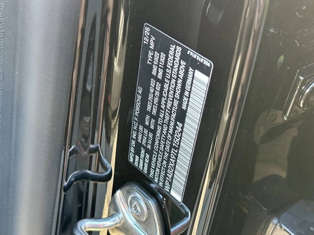 2026 Porsche Macan 4S Electric