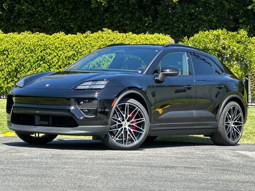 2026 Porsche Macan 4S Electric