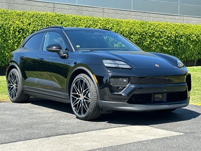 2026 Porsche Macan 4S Electric