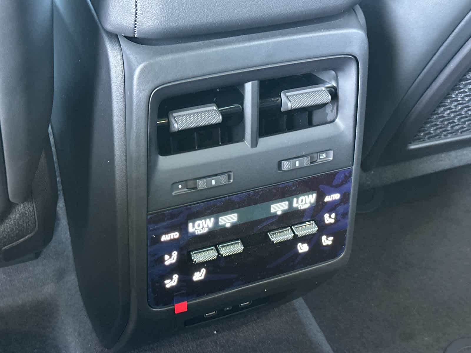 2026 Porsche Macan 4S Electric