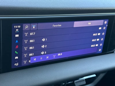 2026 Porsche Macan 4S Electric
