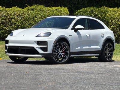 2026 Porsche Macan Macan Turbo Electric