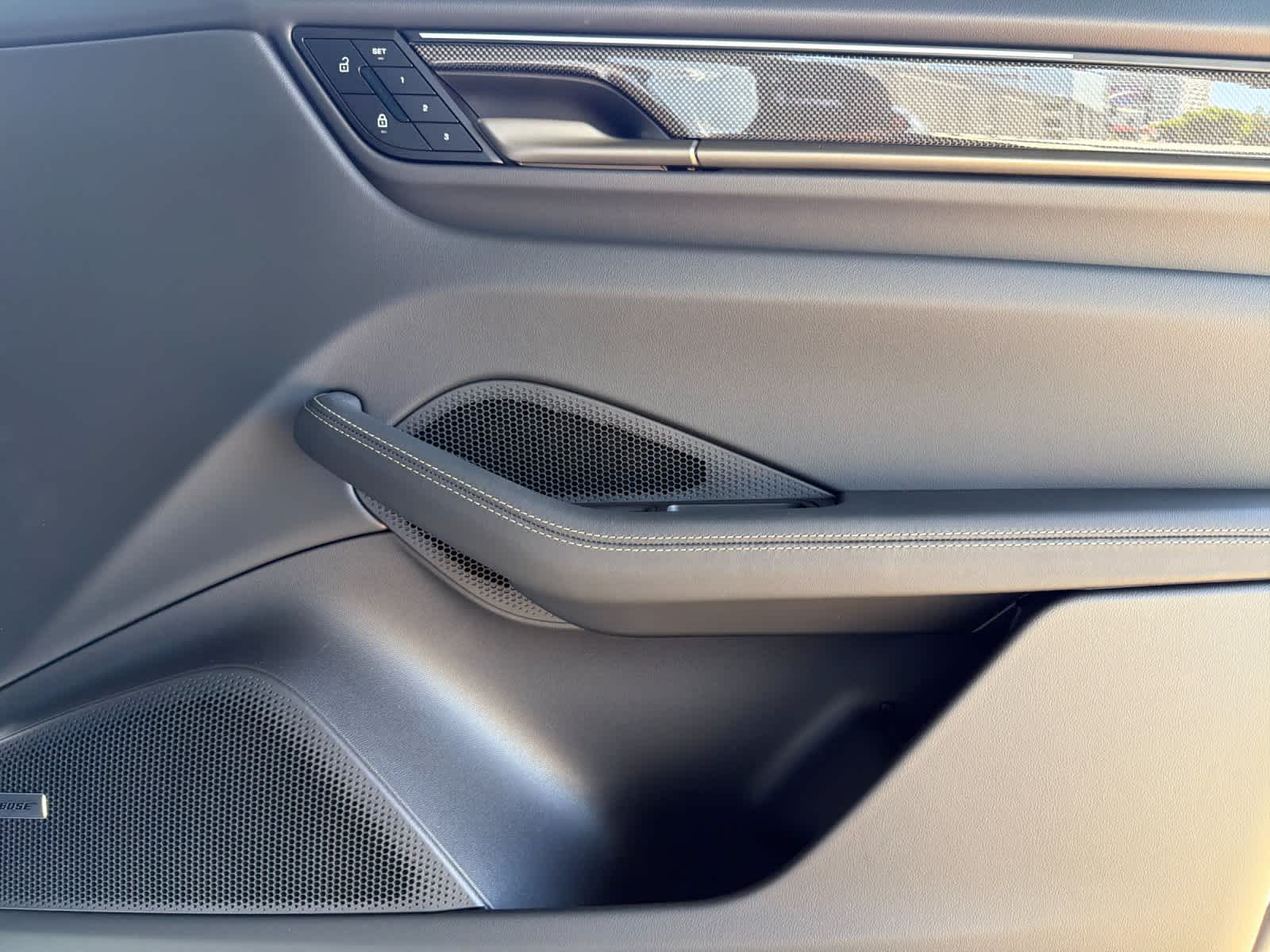 2026 Porsche Macan Macan Turbo Electric