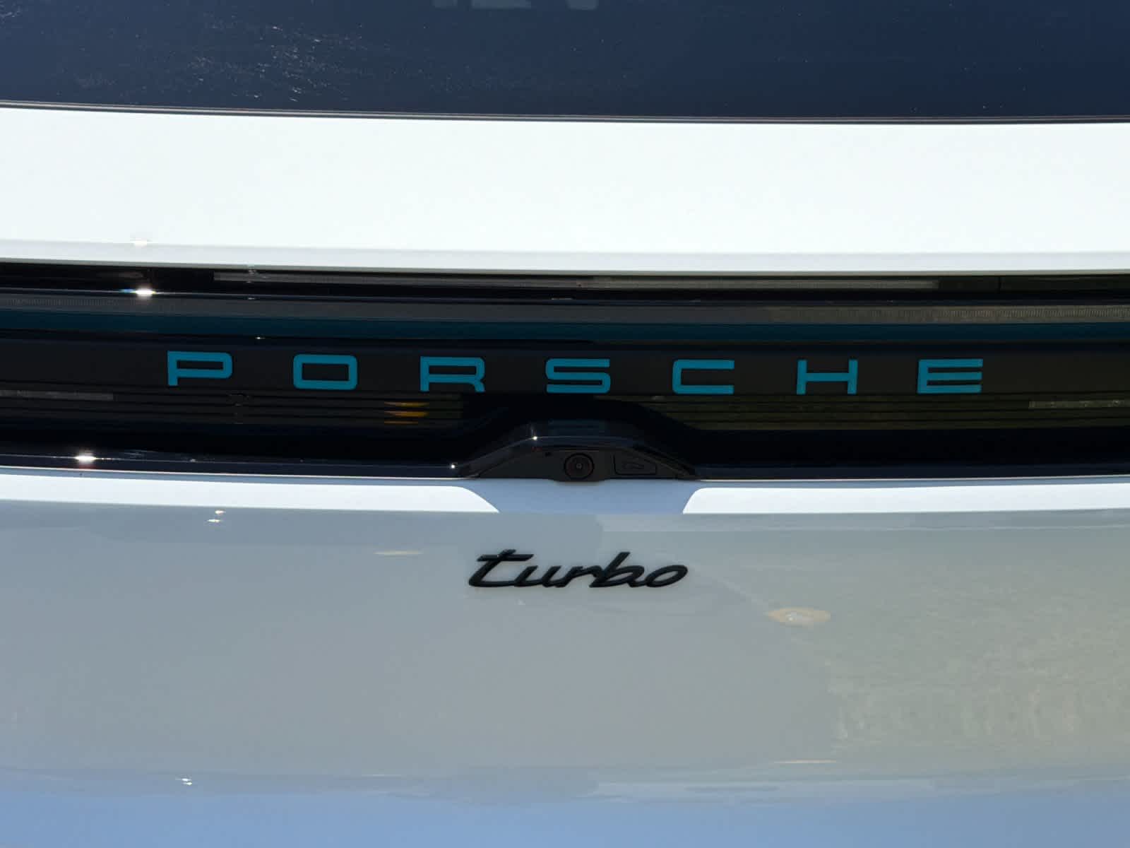 2026 Porsche Macan Macan Turbo Electric