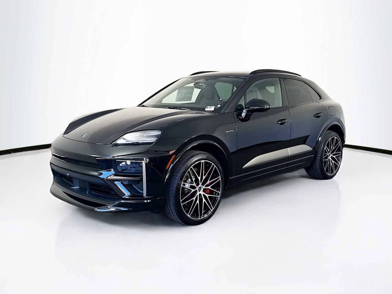 2025 Porsche Macan Electric Turbo