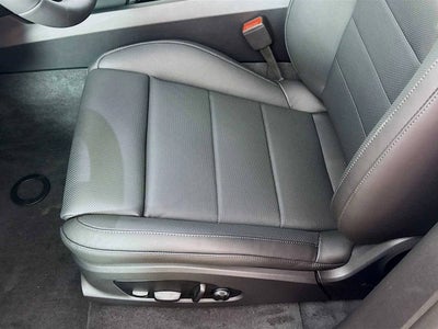 2025 Porsche Macan Electric Turbo