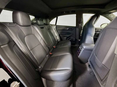 2025 Porsche Macan Electric Turbo