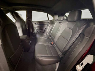 2025 Porsche Macan Electric Turbo