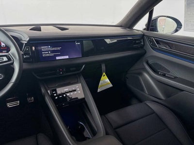 2025 Porsche Macan Electric Turbo