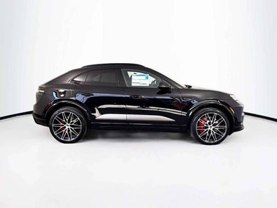 2025 Porsche Macan Electric Turbo