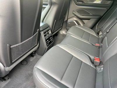 2025 Porsche Macan Turbo Electric