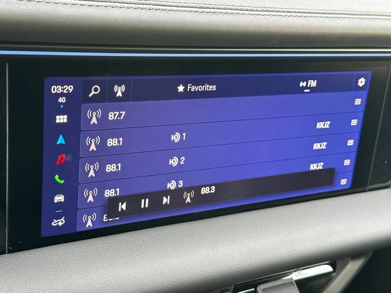 2025 Porsche Macan Turbo Electric