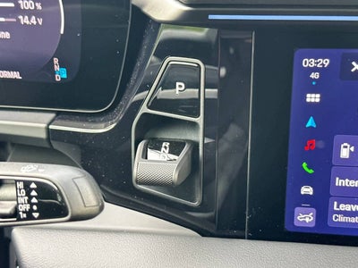 2025 Porsche Macan Turbo Electric