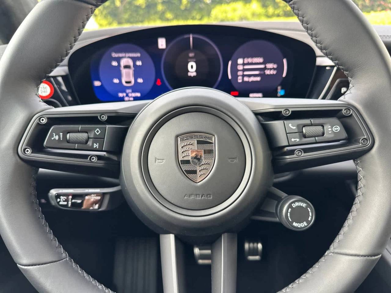 2025 Porsche Macan Turbo Electric