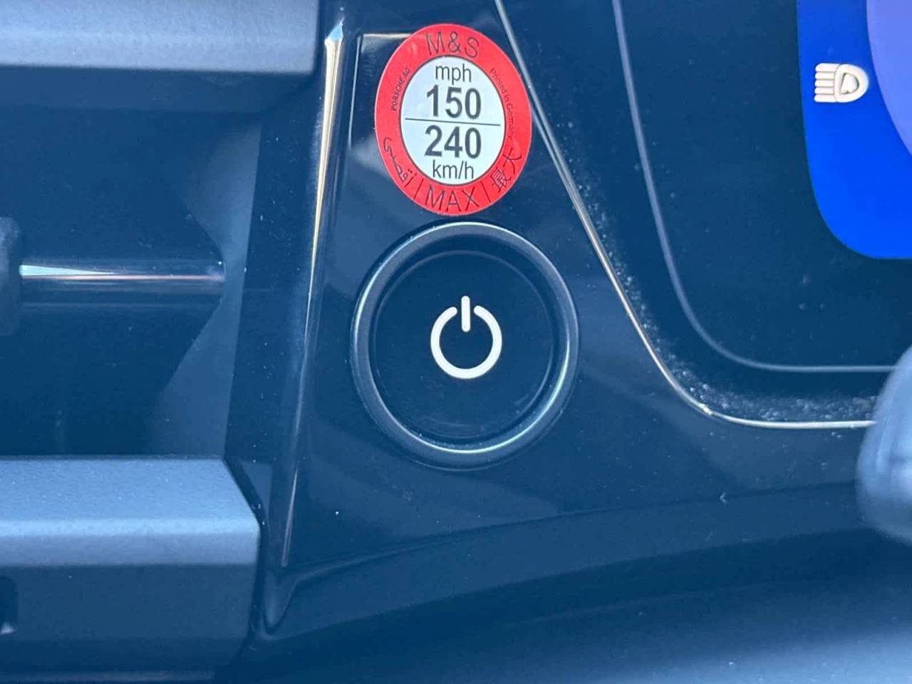 2025 Porsche Macan Electric Turbo