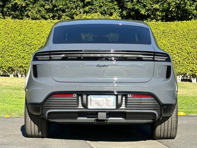 2025 Porsche Macan Electric Turbo