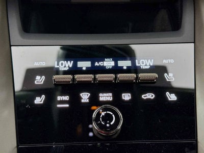 2025 Porsche Macan Electric Turbo