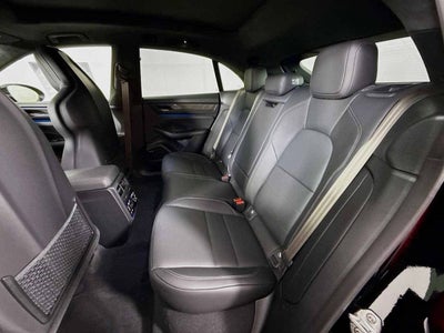 2025 Porsche Macan Electric Turbo