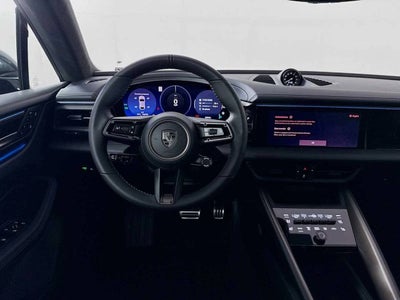 2025 Porsche Macan Electric Turbo