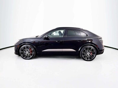 2025 Porsche Macan Macan Turbo Electric