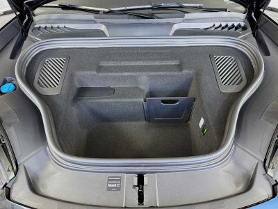 2025 Porsche Macan Macan Turbo Electric