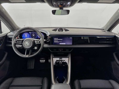 2025 Porsche Macan Macan Turbo Electric