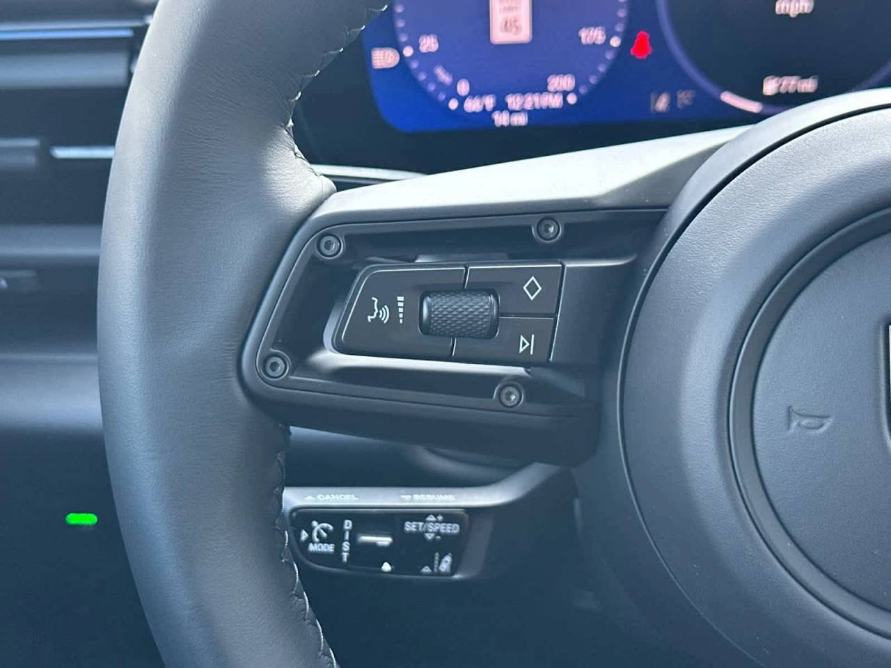 2025 Porsche Macan Electric Turbo