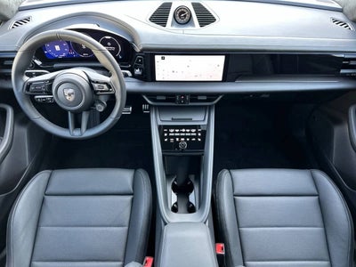 2025 Porsche Macan Electric Turbo