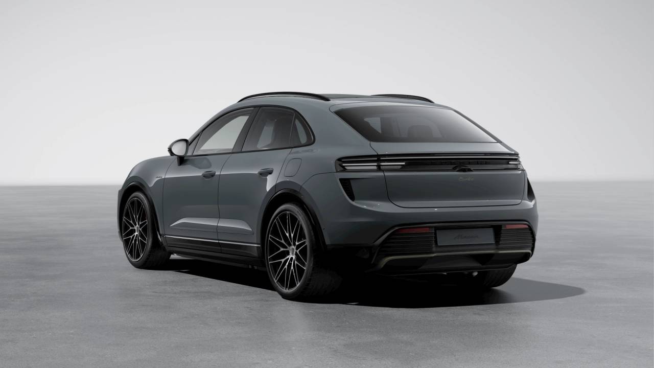 2026 Porsche Macan Turbo Electric
