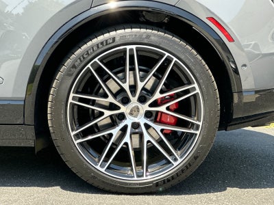 2026 Porsche Macan Turbo Electric