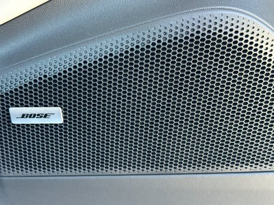 2026 Porsche Macan Macan Turbo Electric