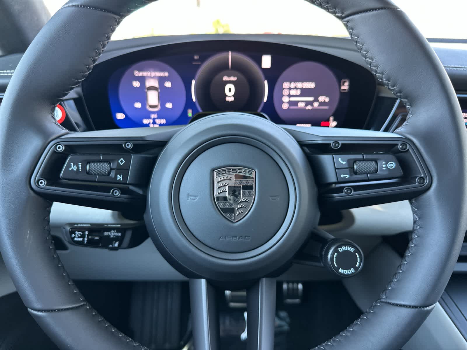 2026 Porsche Macan Macan Turbo Electric