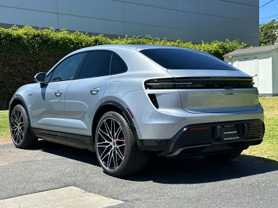 2026 Porsche Macan Macan Turbo Electric