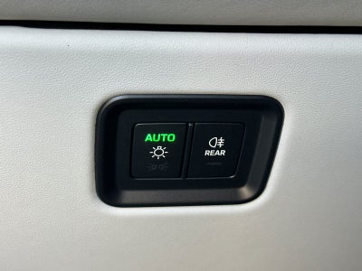 2026 Porsche Macan Macan Turbo Electric