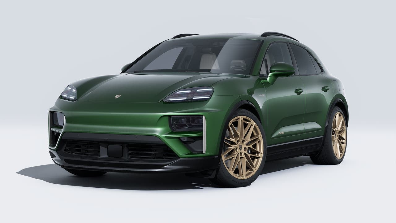 2026 Porsche Macan Macan Turbo Electric