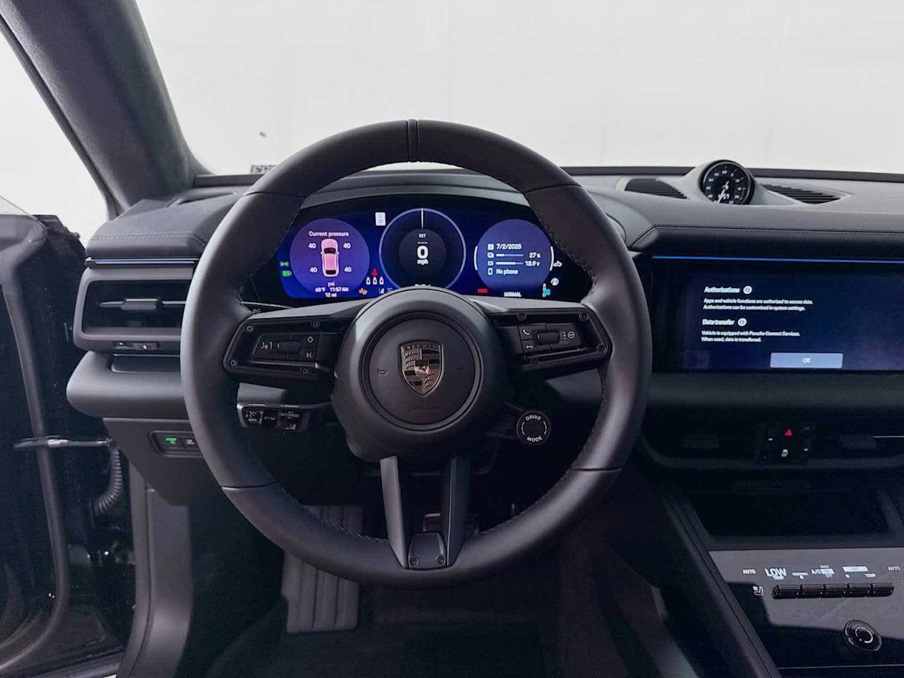 2025 Porsche Macan Electric Turbo