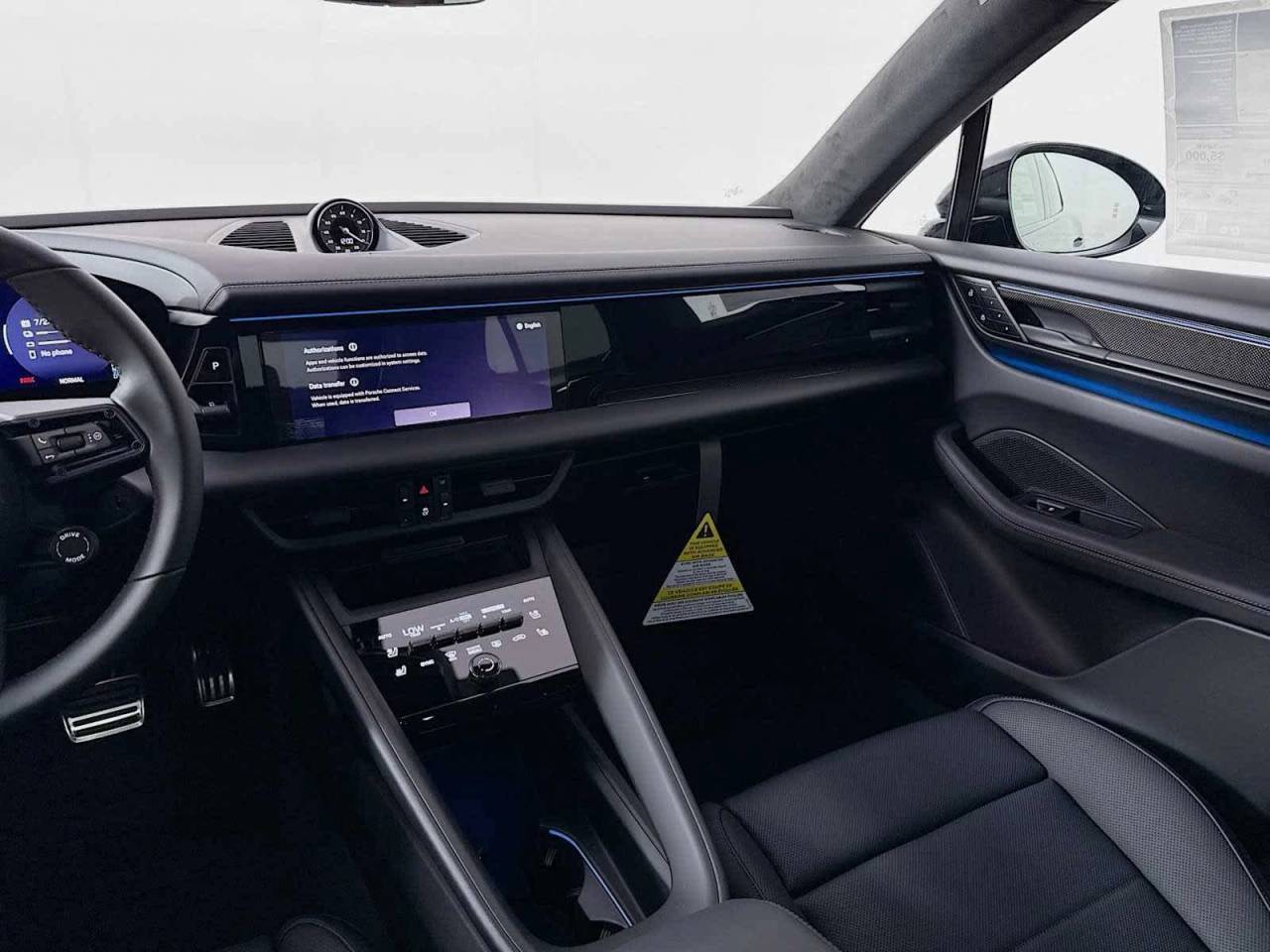 2025 Porsche Macan Electric Turbo