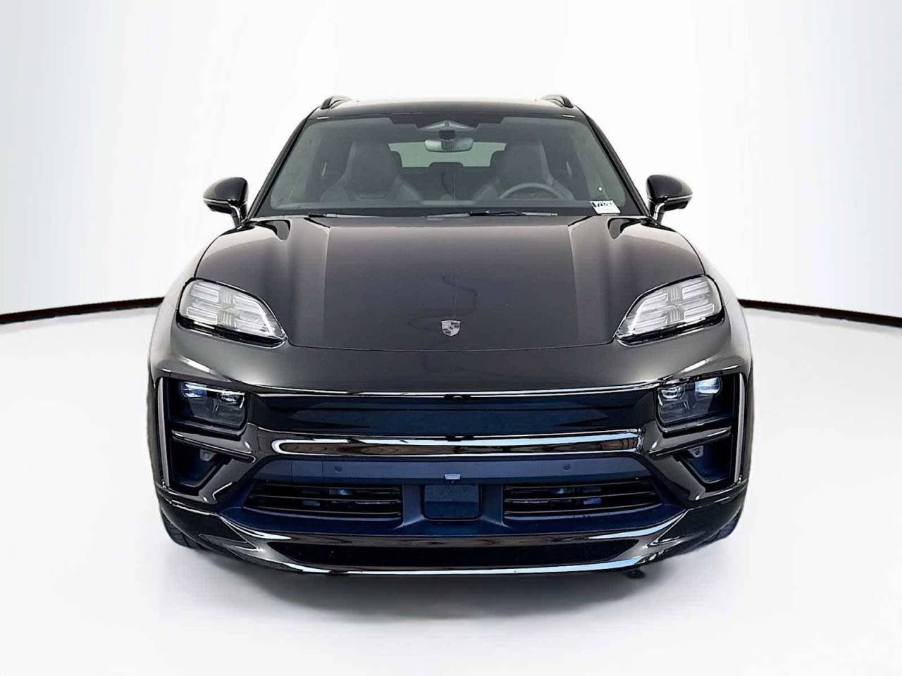 2025 Porsche Macan Electric Turbo