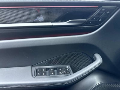 2026 Porsche Macan Turbo Electric