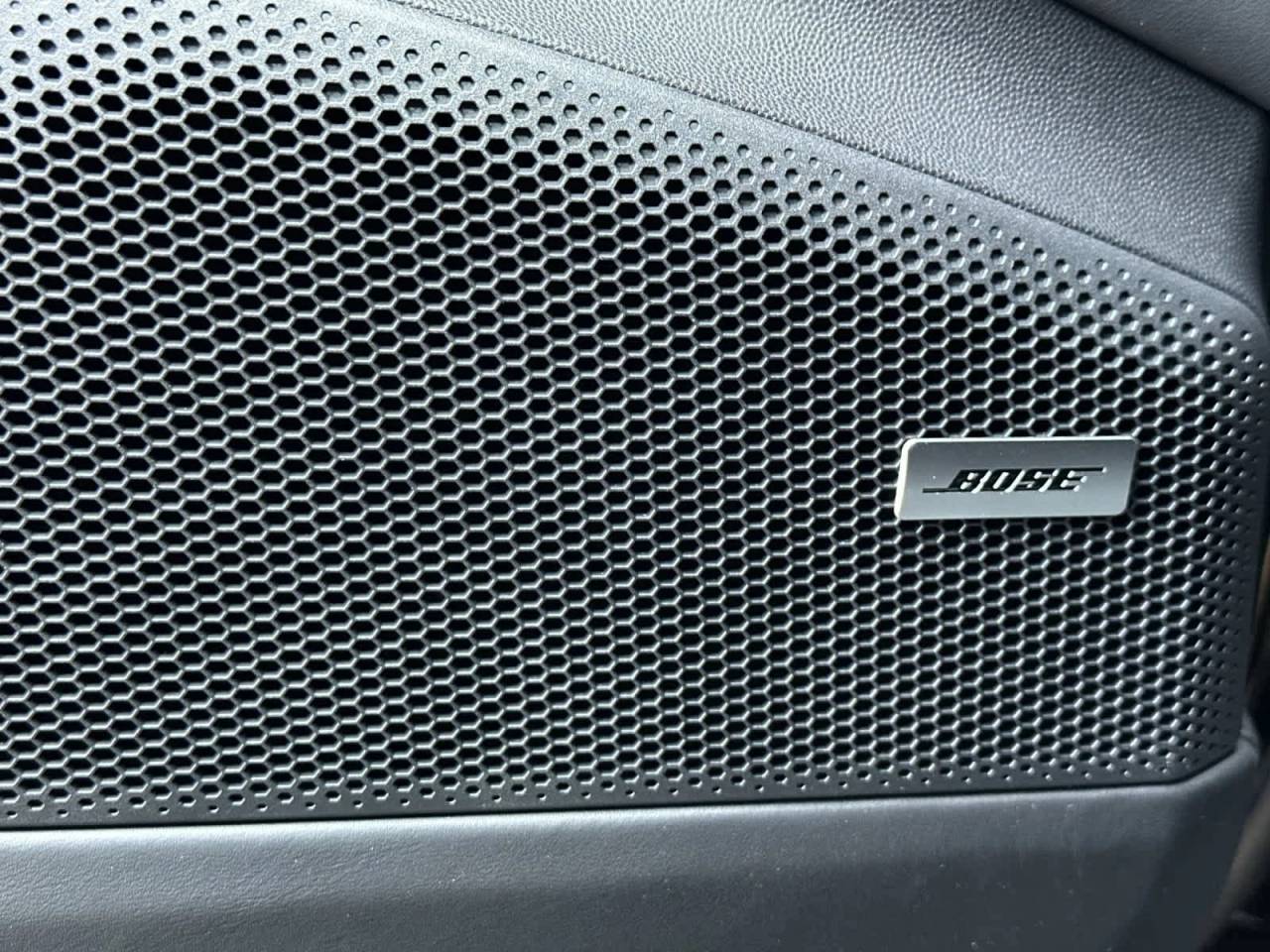 2026 Porsche Macan Turbo Electric