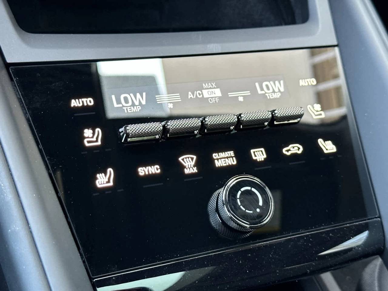 2026 Porsche Macan Turbo Electric