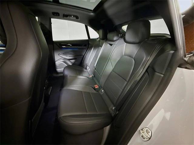 2025 Porsche Macan Electric