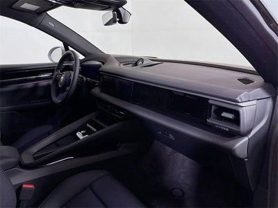 2025 Porsche Macan Electric
