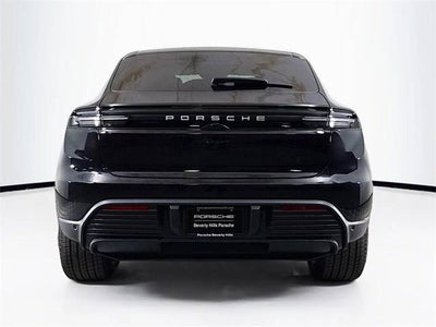 2025 Porsche Macan Electric