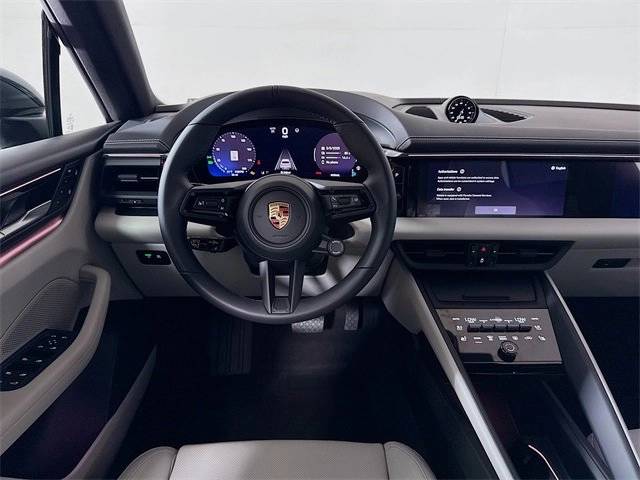 2025 Porsche Macan Electric